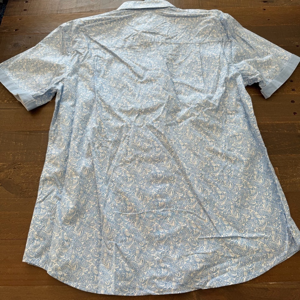 Men's Nick Graham Blue Paisley Short Sleeve Shirt - Picture 3 of 3